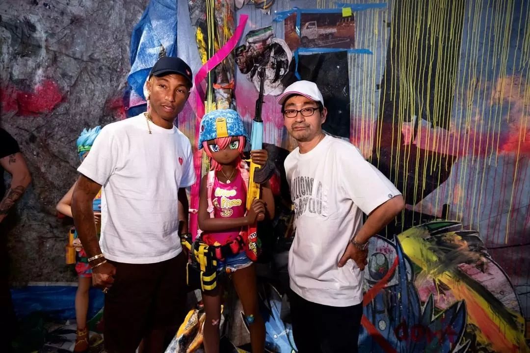 “以前看不起ACG，现在恨不得全身ACG。”