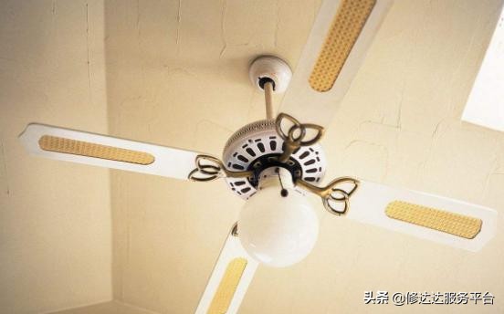 小吊扇不固定在房顶怎么装,房顶没有挂钩怎么挂吊扇
