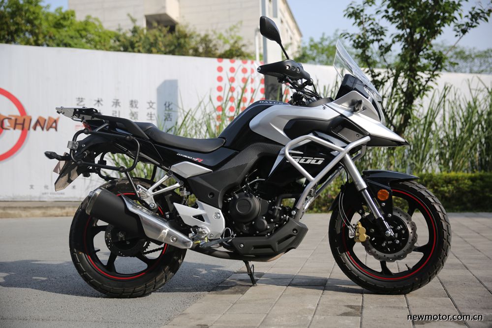 大运300拉力车发动机是不是本田的,大运300拉力车直播