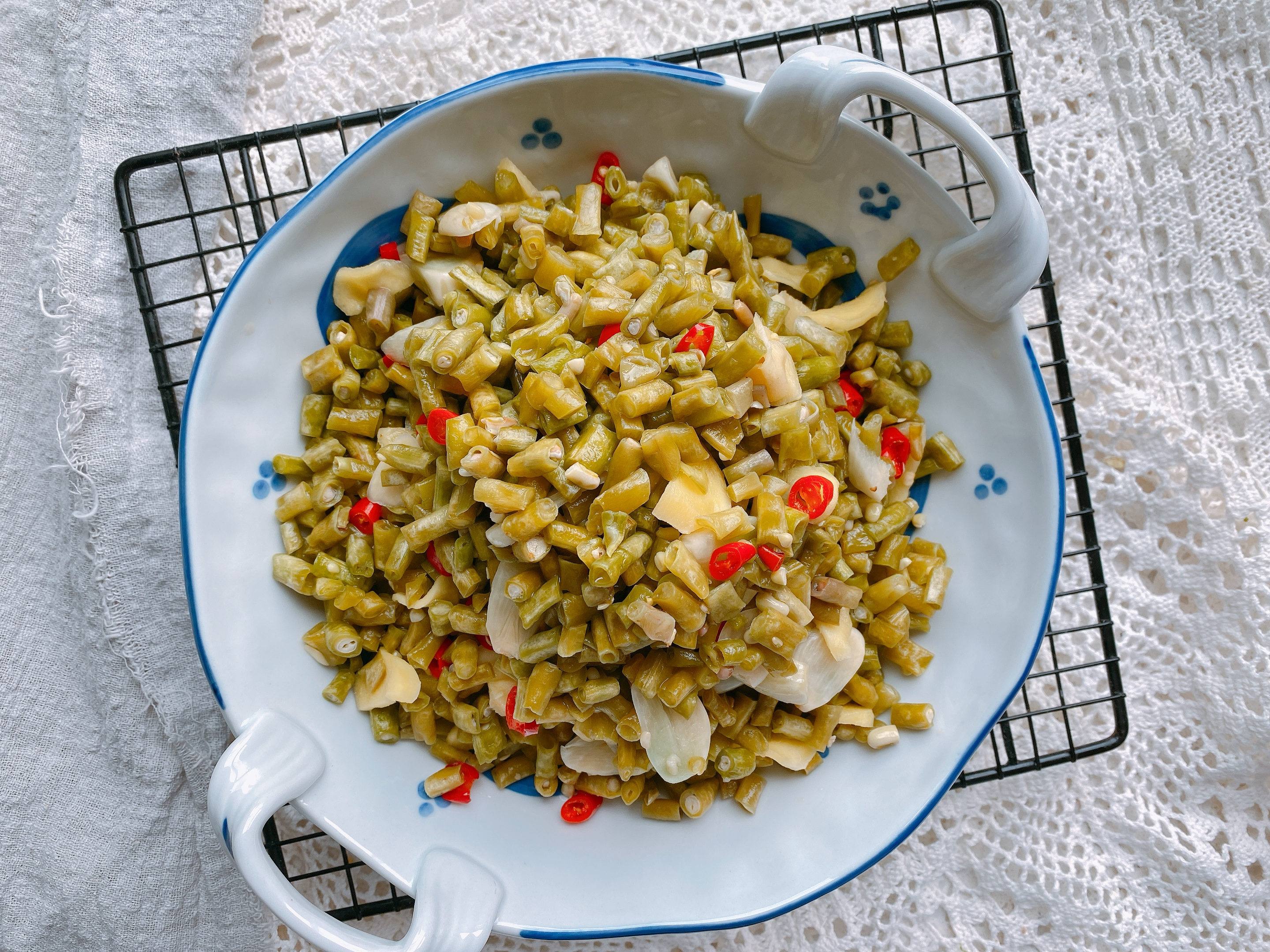 快速自制酸豆角的腌制方法大全,酸豆角怎么腌制才会又脆又好吃