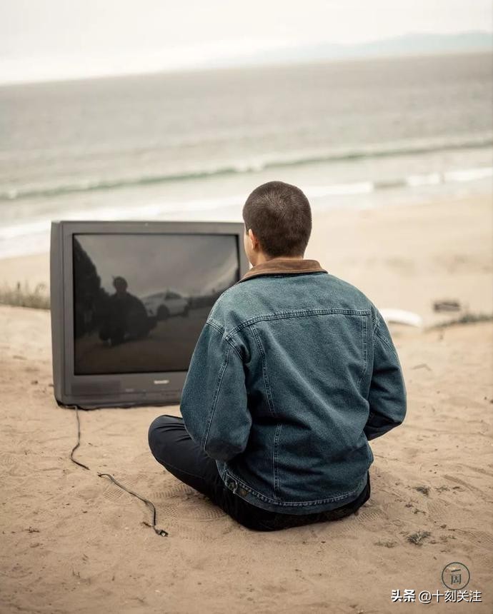 深度讨论：盗版电影网站，多的是你想不到的赚钱套路