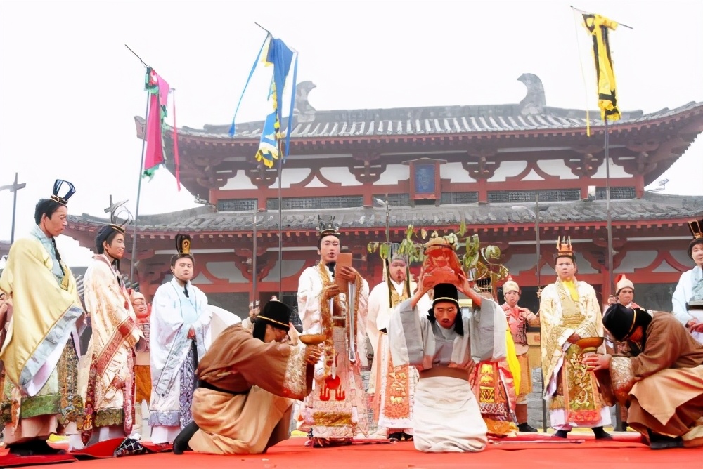 探秘姓氏文化的起源与发展，追寻姓氏文化中的那些精彩片刻