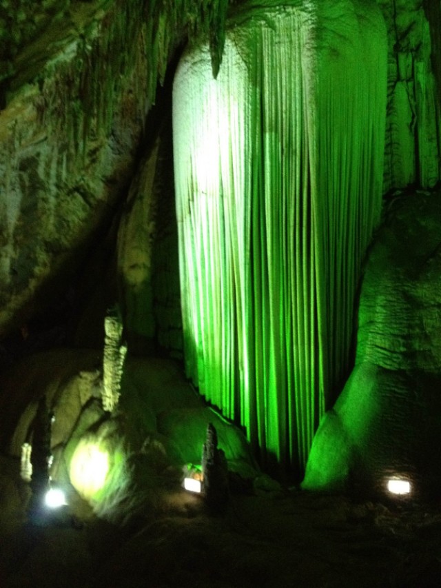 芙蓉洞5a,国家5a级景区龙洞