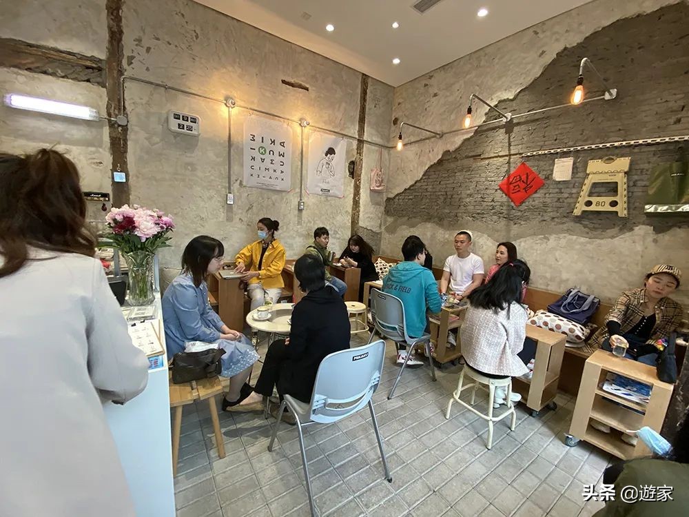 在人广约吗？别错过这些街角的“独立咖啡馆”