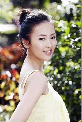 网传为新女友一掷千金，文章发博否认恋情，拖出一个隐藏的明星班