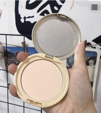 定妆遮瑕粉饼24小时不脱妆不卡粉,夏季粉饼补妆控油大牌