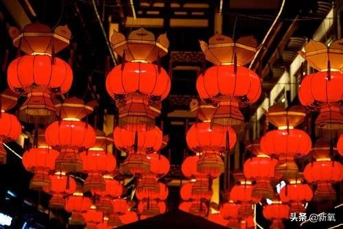 能把正宫红驾驭好，才是一个美人最基本的素质