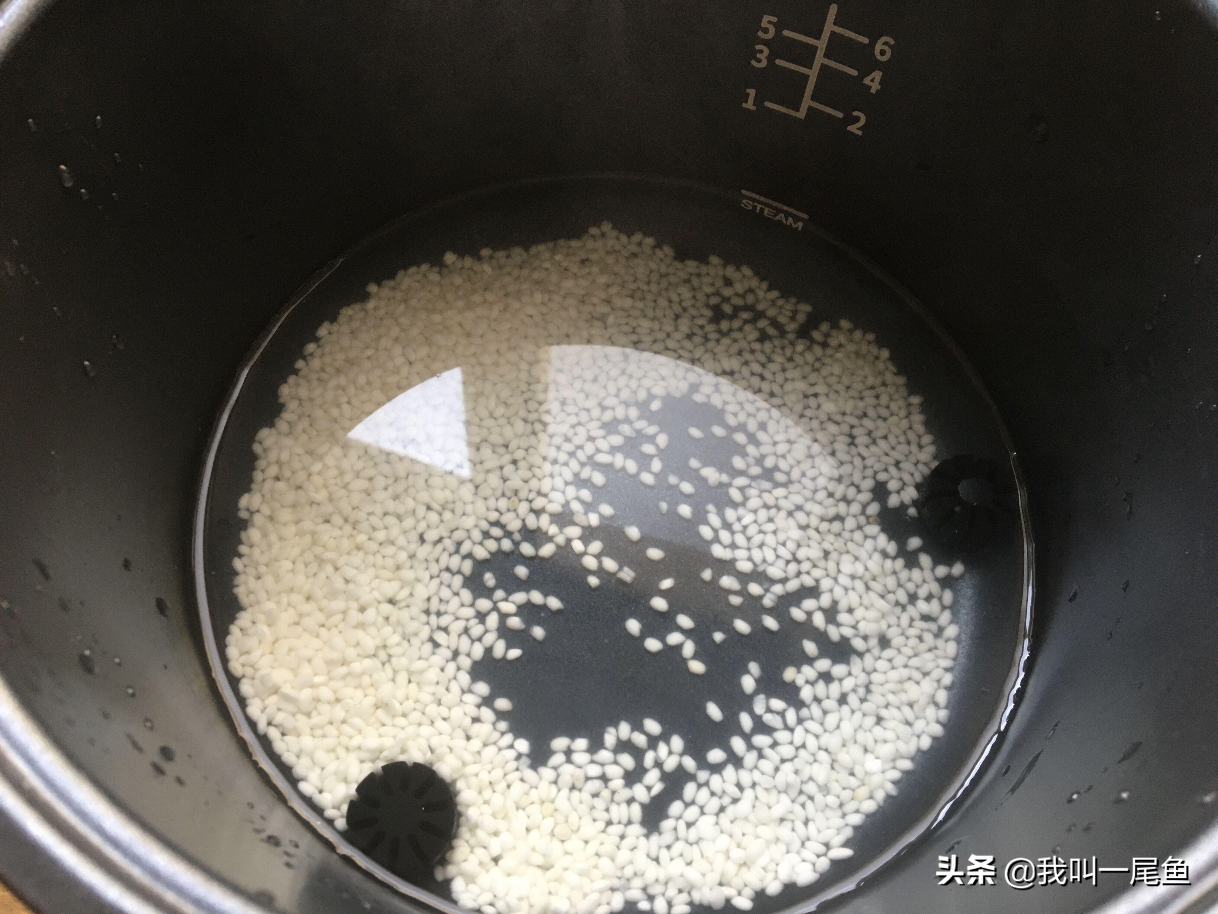 煮粥怎么煮得又快又粘稠,煮粥的做法放多少水合适