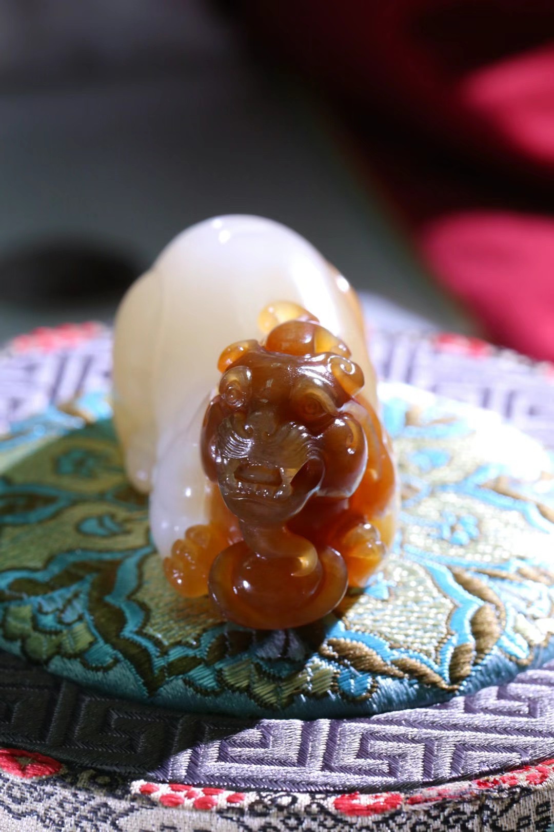 新疆山料为什么比籽料便宜,为什么玉友喜欢新疆料