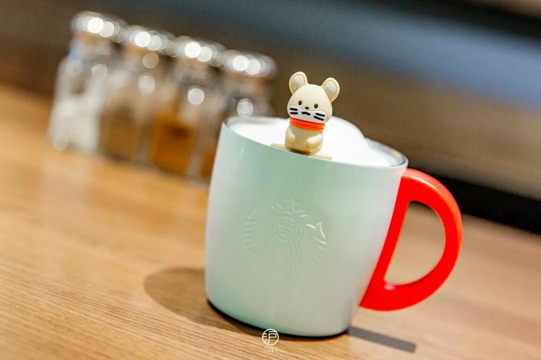 星巴克老鼠杯直播,星巴克快乐鼠年随行杯