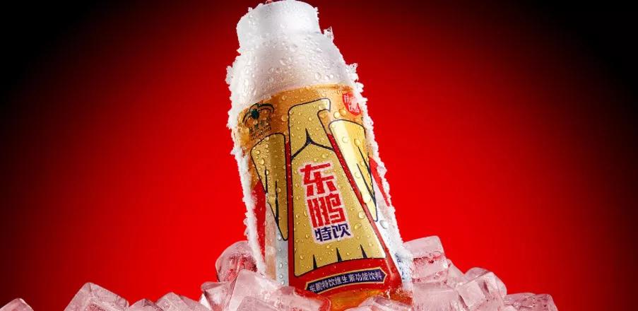红牛和东鹏特饮哪个提精神好,东鹏特饮靠的是价格打败红牛