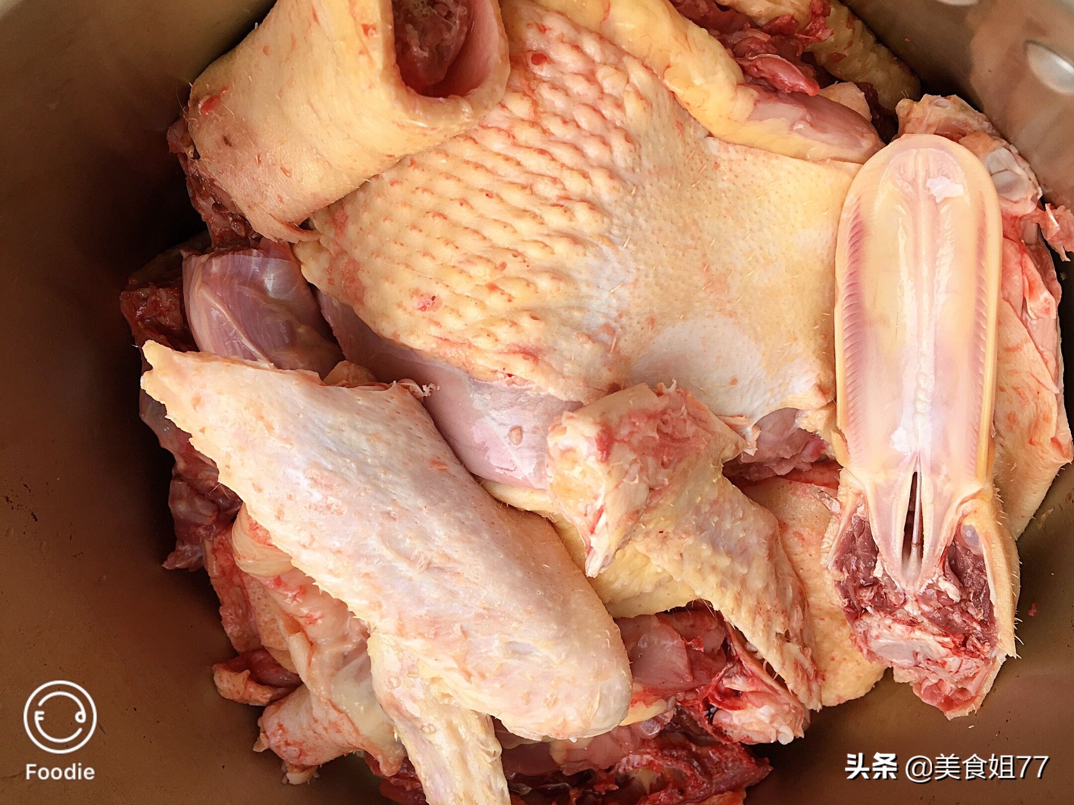 什么炖老鸭汤好喝,冬日滋补老鸭汤