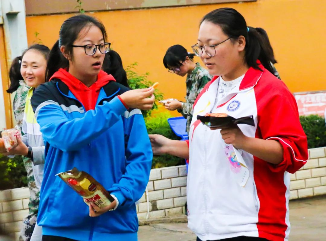 崭新宿舍，超赞食堂，便利设施！在昆二十四中学习与生活超幸福