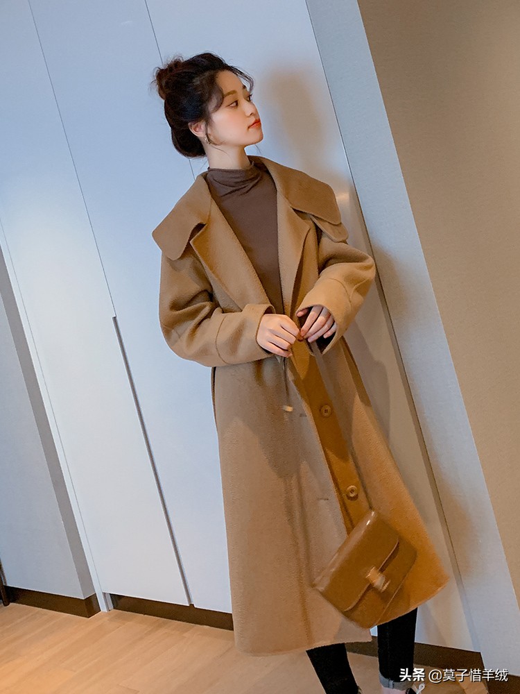 小个子如何挑选羊绒大衣,如何挑选羊绒大衣