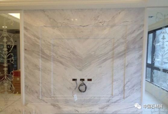 真是浪费，100多万的爵士白大理石装成这样，还好我不是业主