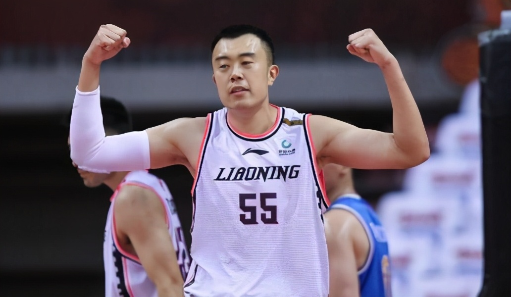 球场上的谦谦君子,韩德君球场上没怕过谁