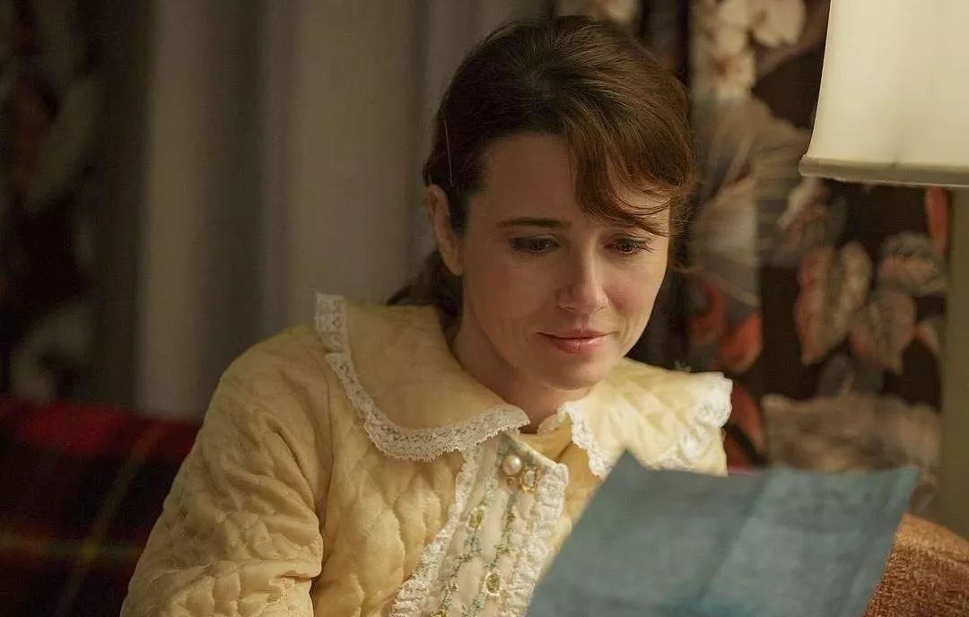 邮件前缀怎么写dear,写英文邮件dear和hi的区别