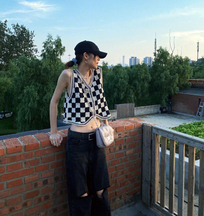 沈梦辰穿搭2019,18岁沈梦辰穿搭风格