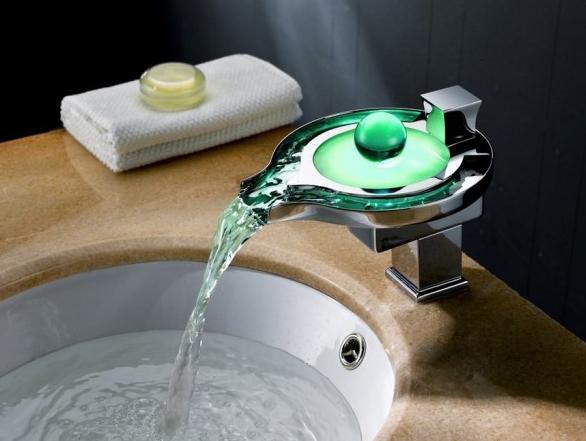 还在纠结花洒买哪种,现在的水龙头都用哪种啊