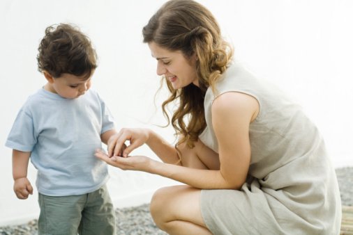 孩子骂人怎么处理有效,对于孩子骂人的行为怎么解决