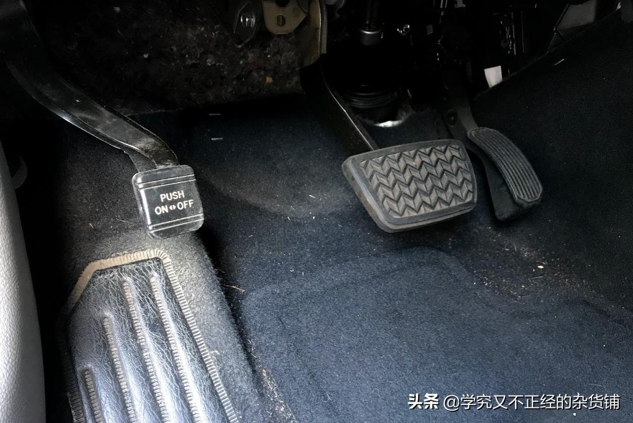 新老凯美瑞用车感受对比：新款开起来竟有一股德味儿