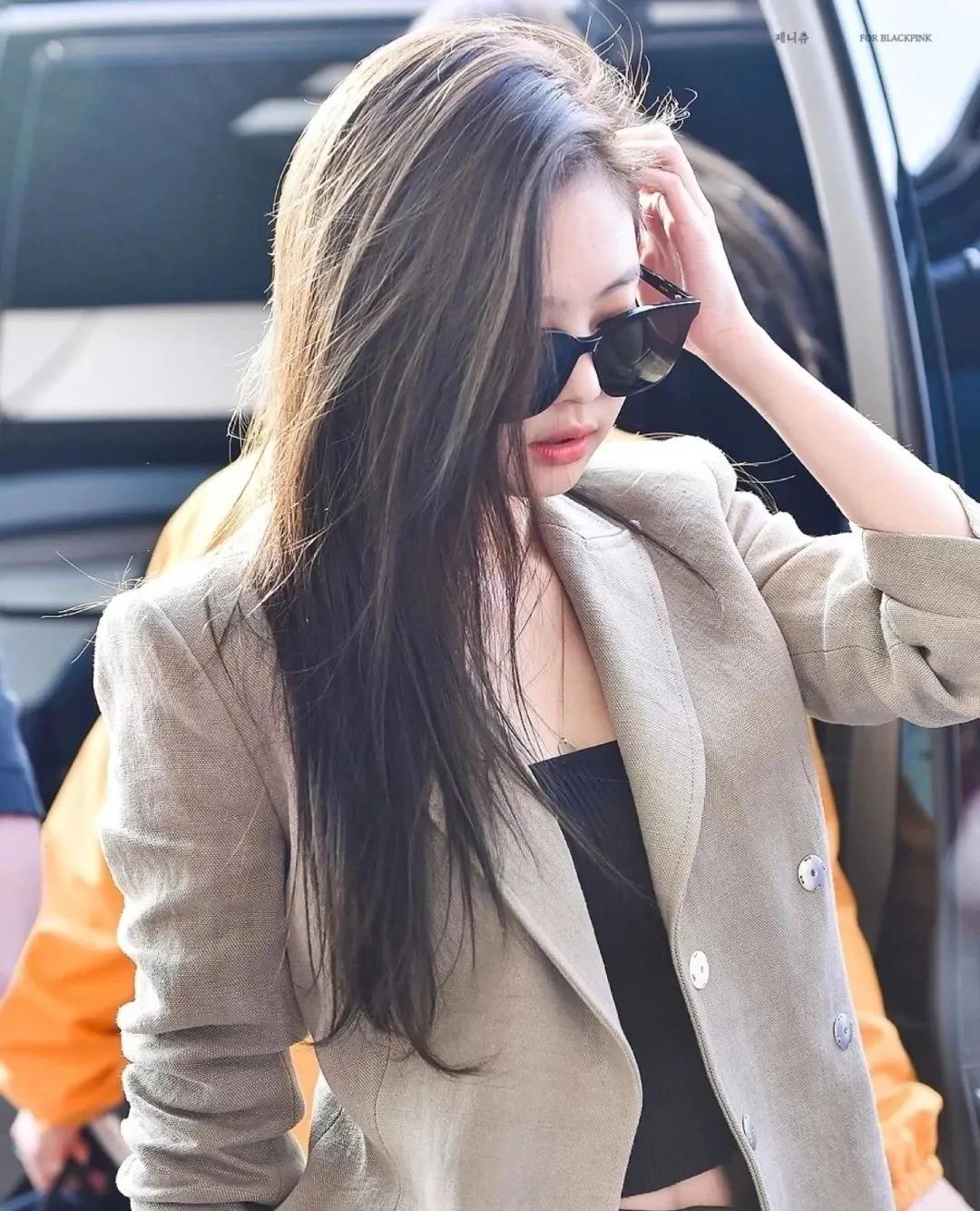 圆脸显老还是显嫩,圆脸显嫩