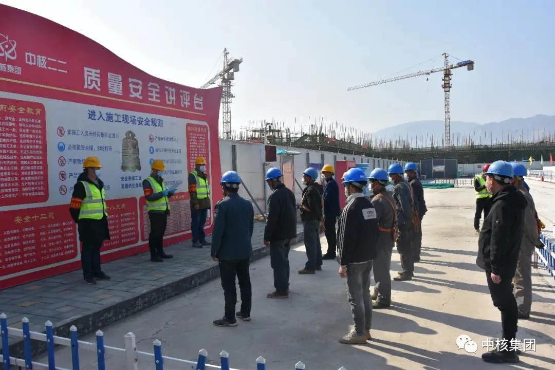 全力以赴为企业复工加好第一箱油,全力以赴安全先行