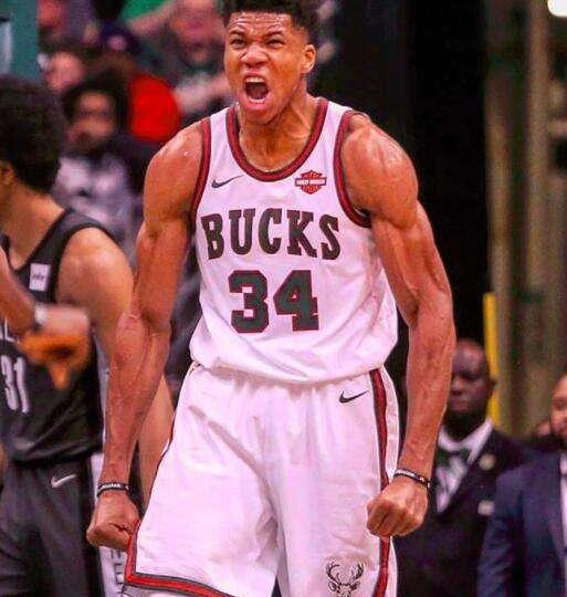 为什么nba球员都穿紧身球衣,nba球员球衣里穿的紧身衣叫什么