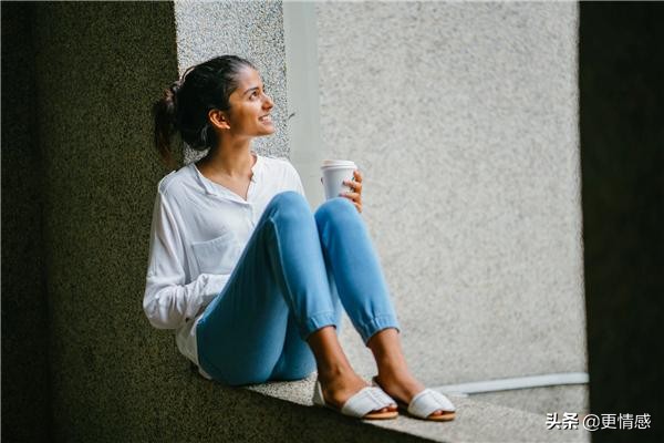 男女相处都要让对方付出,男女之间一定要男的付出