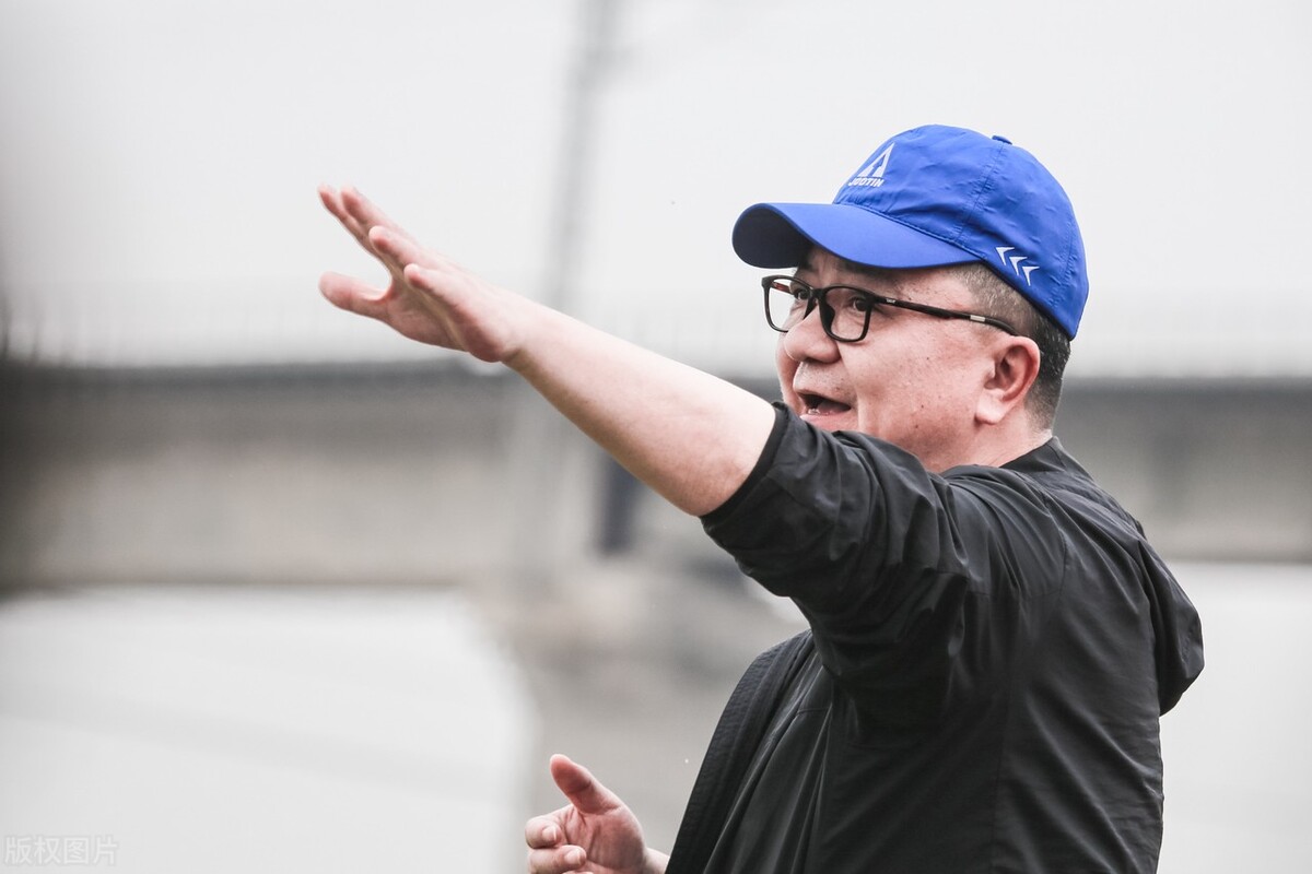 中国足球小将董路今年规划,董路的青训怎么赚钱