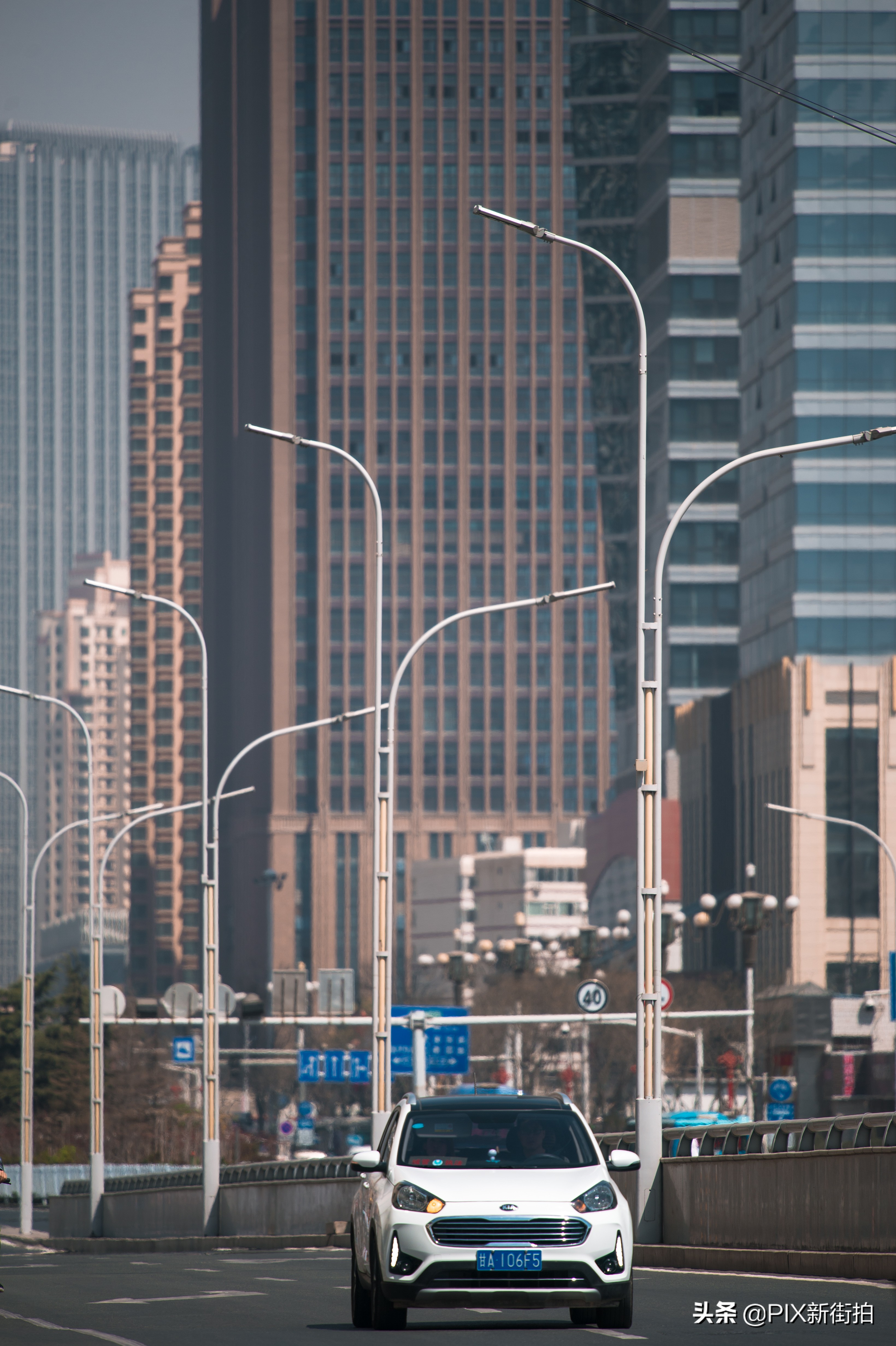 尼康70-300mmf4.5-6.3画质测评,尼康70-300和70-200f4的选择