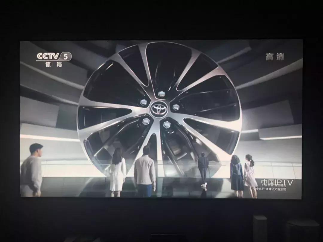 100元打造家庭影院,20-30平米小户型家庭影院