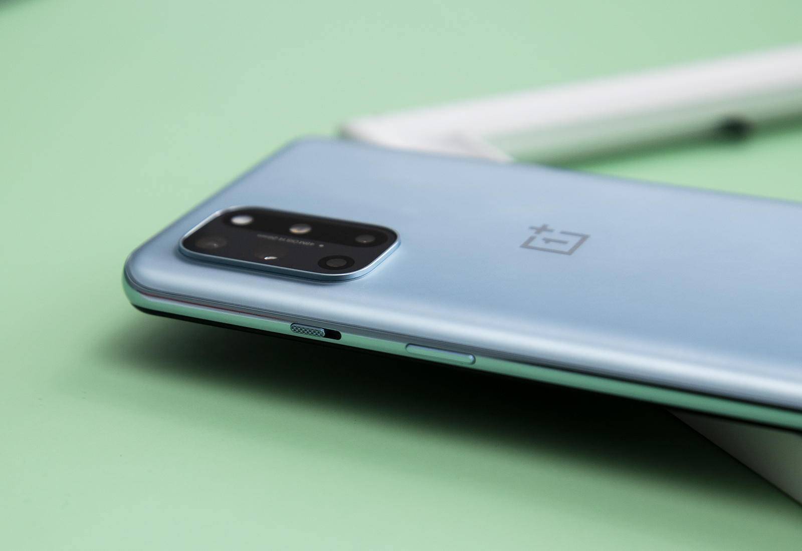 一加8t到底好用不,一加8t用一个月感受