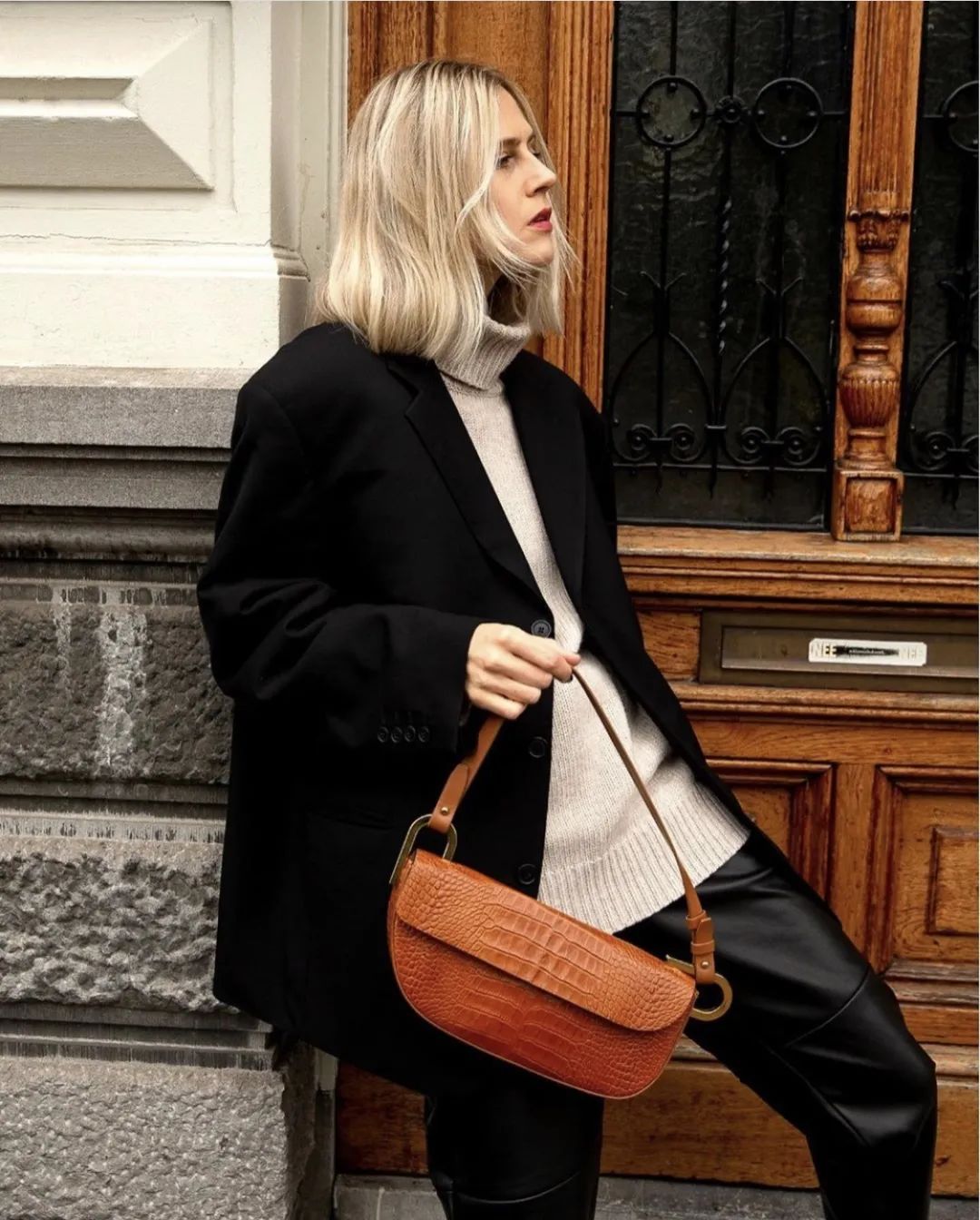 十大入门级轻奢女包千元下,女士小众轻奢品牌包推荐