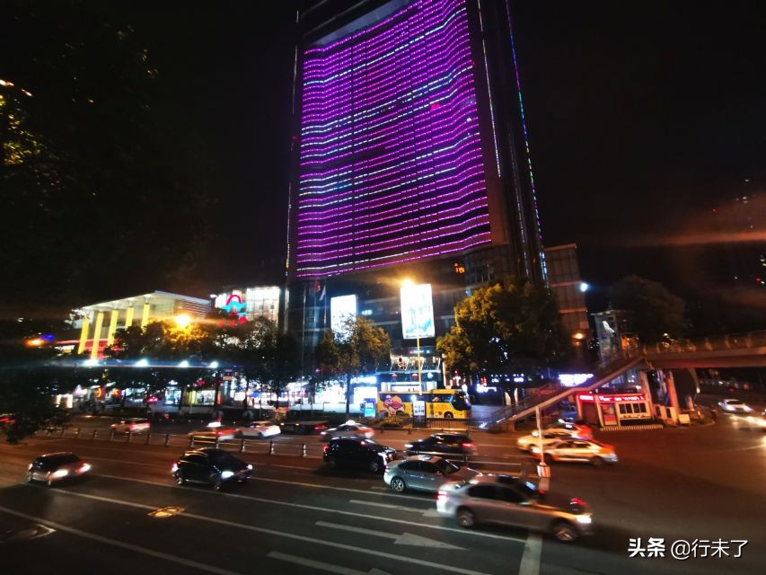 不负金秋香格里拉环线骑行视频,不负金秋千里骑行15天