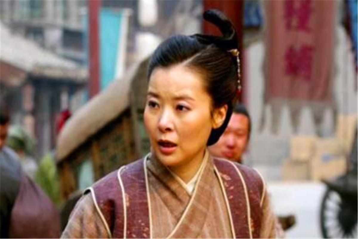 官不入民宅父不进子房意味着什么,官不进民宅父不入子房怎么理解