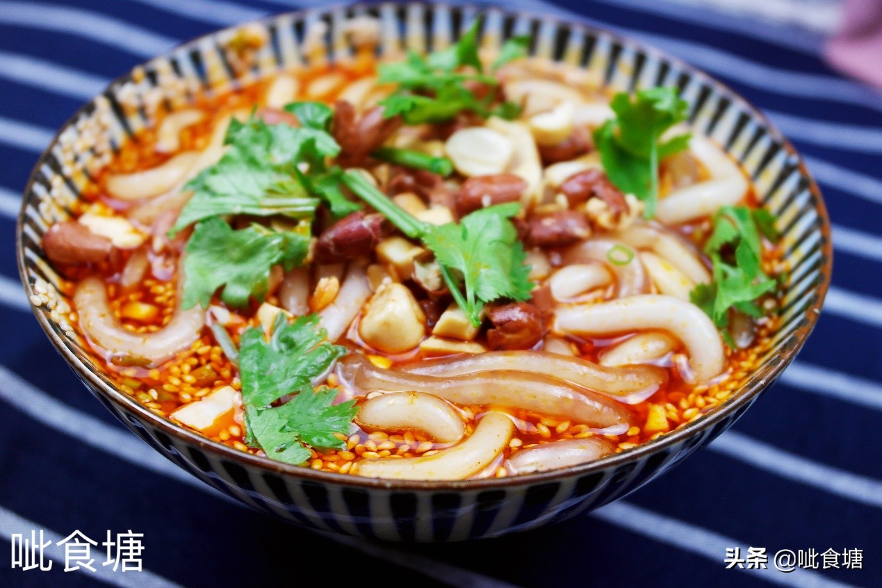 减脂期也可以吃的土豆酸辣粉,酸辣土豆粉减肥食谱图片
