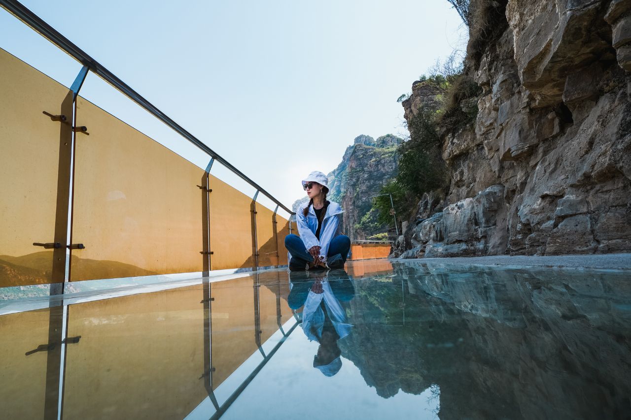 乐谷银滩峡谷漂流整段录播,乐谷银滩漂流最新视频