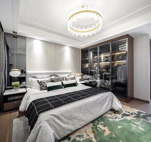 赠送10年物业管理费,赠送5年物业费