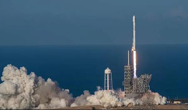 埃隆.马斯克，时代的弄潮儿，企业的暴君，未来的创造者