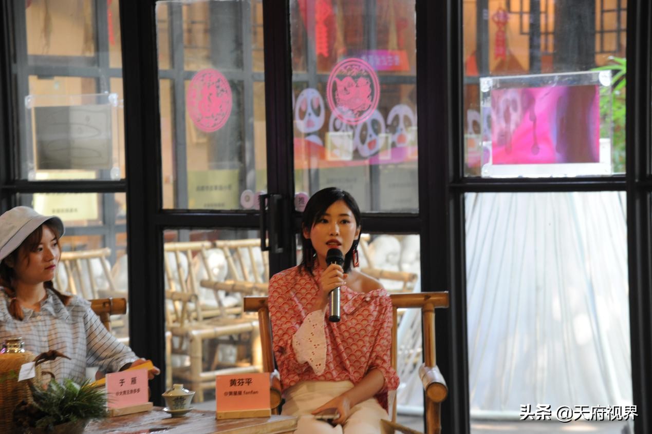 艺术与美食都不可或缺,超级红人节大V天艺村之行