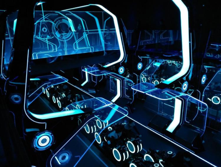 比方特受欢迎比长隆有趣，号称守护孩子童年的迪士尼到底有多好玩