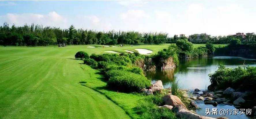 与别墅区为邻的洋房,与土豪别墅为邻