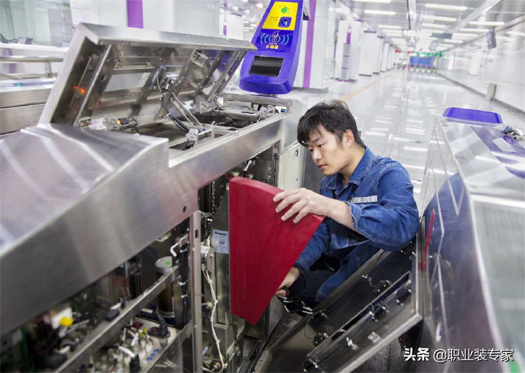 各个地铁制服颜色,广州地铁制服是什么颜色