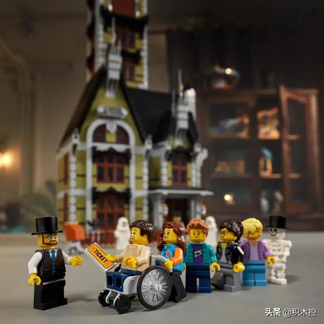 用超大乐高做超大鬼屋是什么体验,真实恐怖乐高游乐场