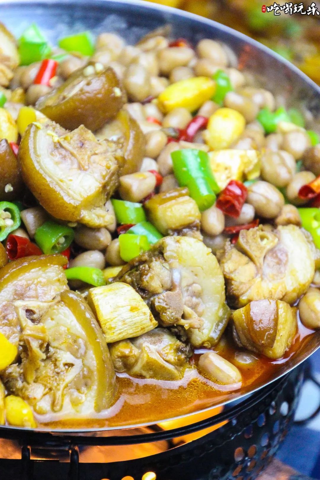 这家深藏在柳州磨滩路的扣子酒吧,扣子酒实在太好喝了