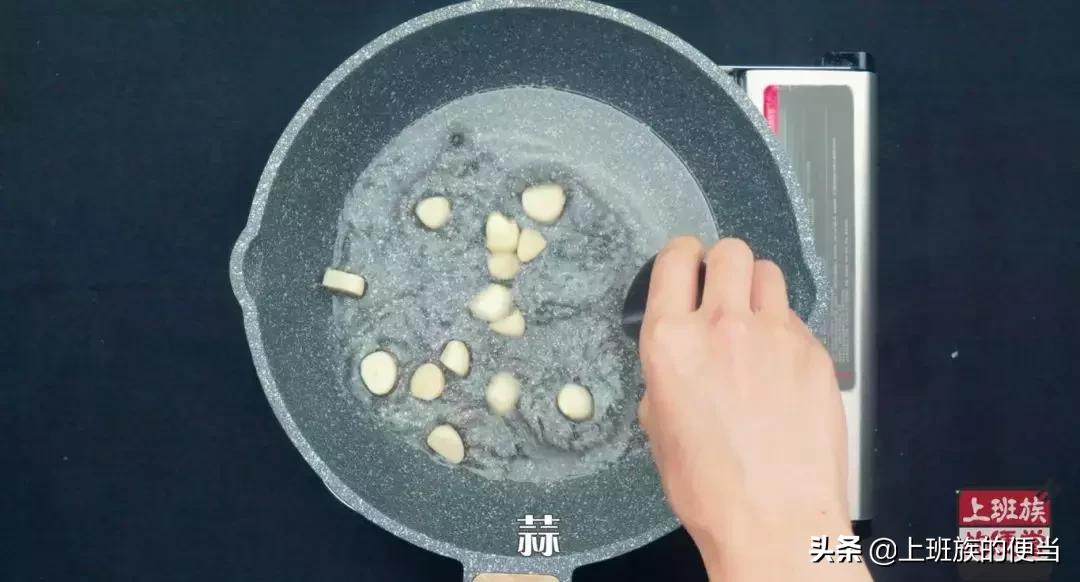 烤鱼不用锡纸的做法,烧烤烤鱼最简单的方法