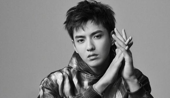 非理性追星有风险粉丝须谨慎,脑残粉疯狂追星过激事件