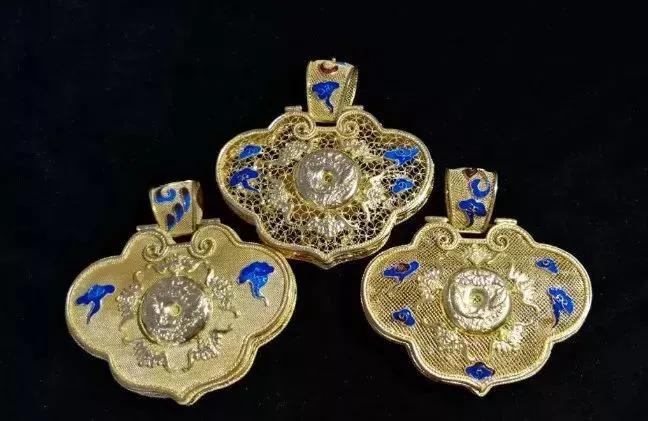 老城厢里的这家小店，还藏着宫廷首饰技艺