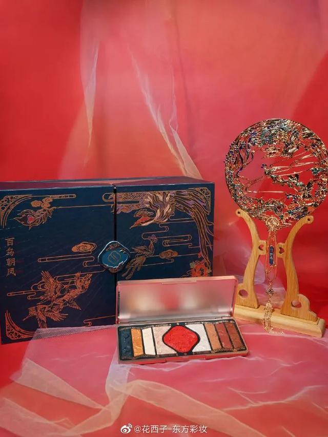 被李佳琦捧火的化妆品，没想到包装成了国潮风